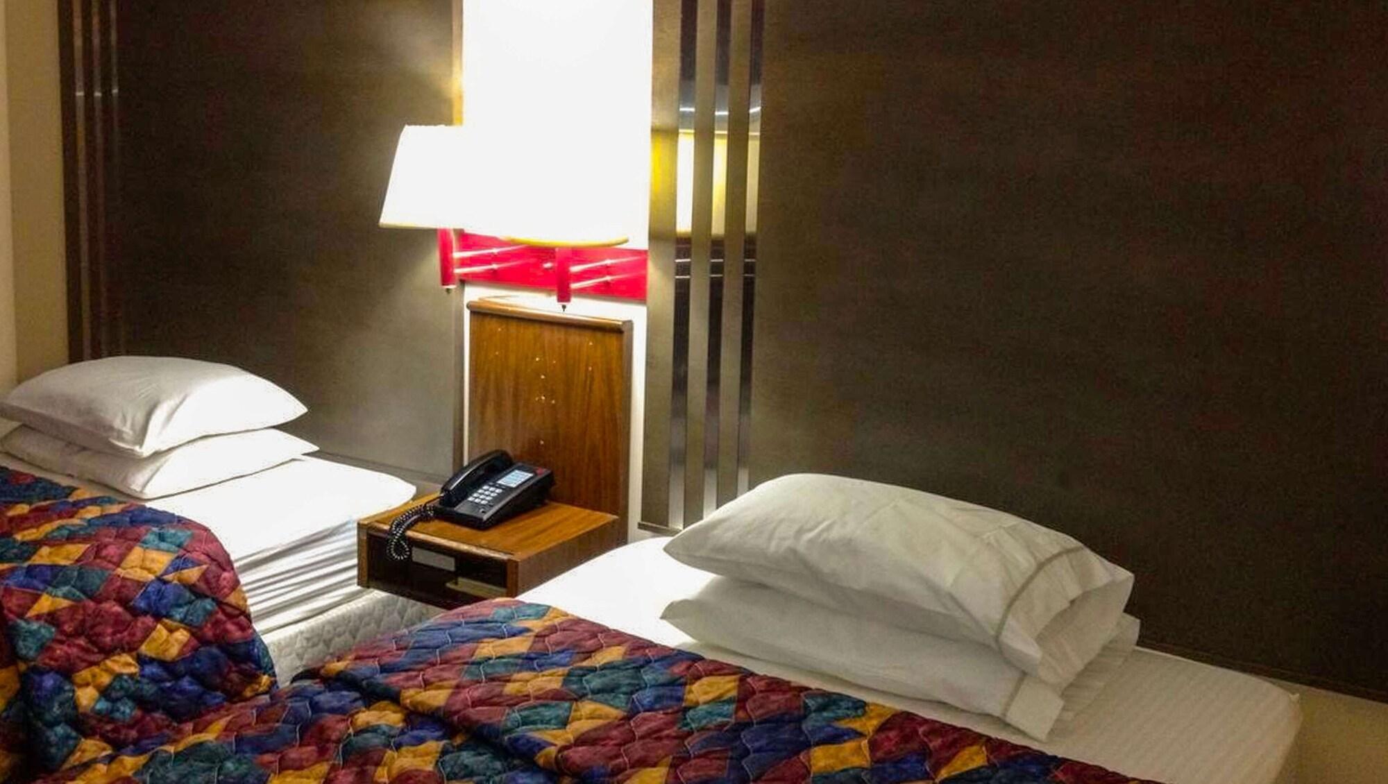 Classic Inn Early Экстерьер фото